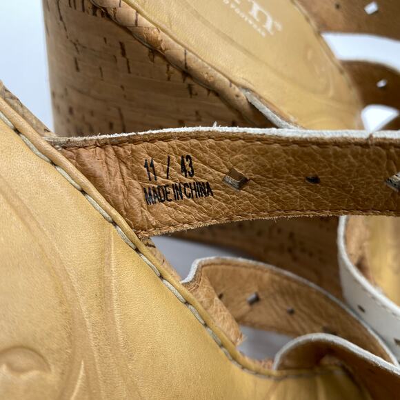 Born White Strappy‎ Cork Wedge Sandals Size 11 - Picture 8 of 9